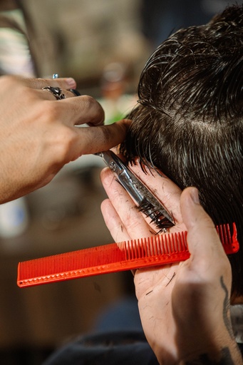 Corte Barberhood + Barba apenas com máquina